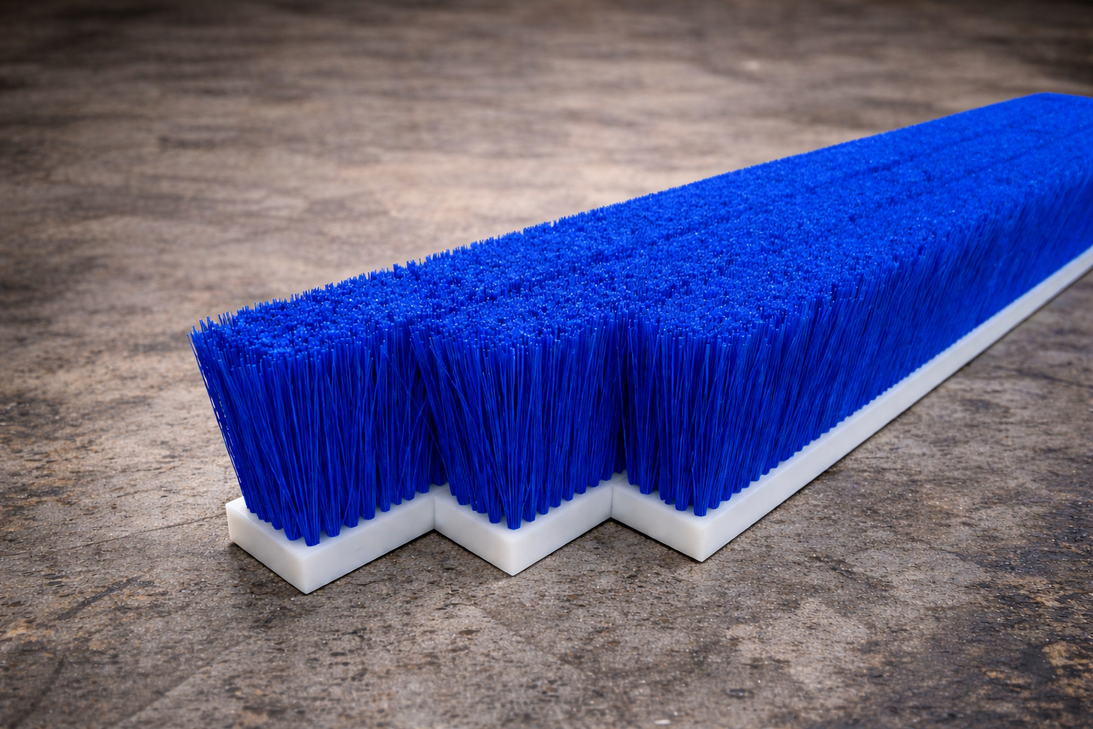 <p>Szczotki listwowe</p>